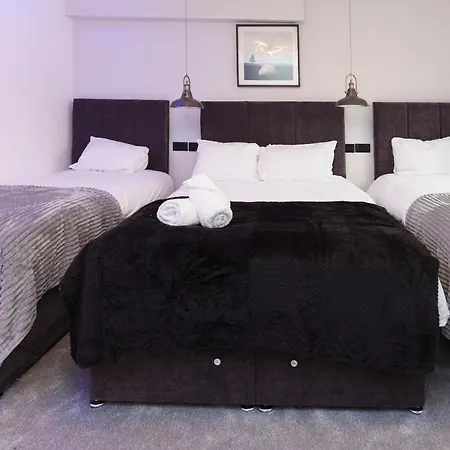 Fewston House Leeds (West Yorkshire)