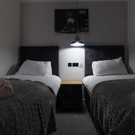 Fewston House * Leeds (West Yorkshire)