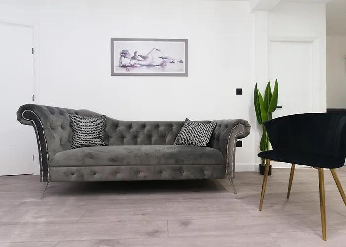 Fewston House * Leeds (West Yorkshire)