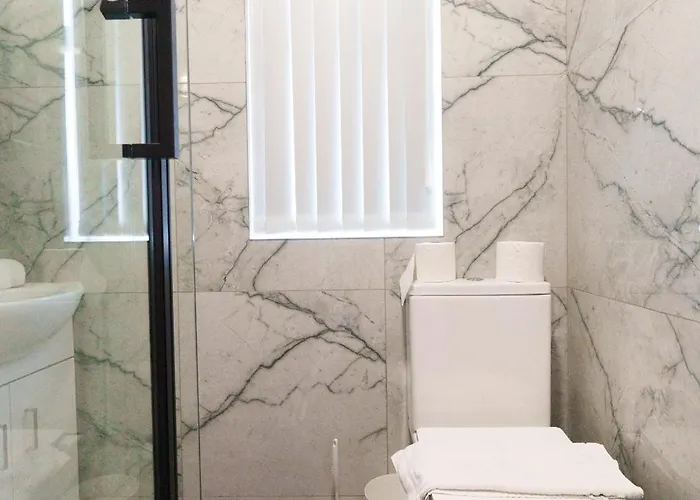 Fewston House * Leeds (West Yorkshire)